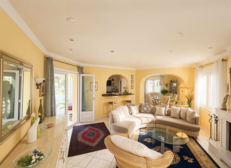 Exclusive house
