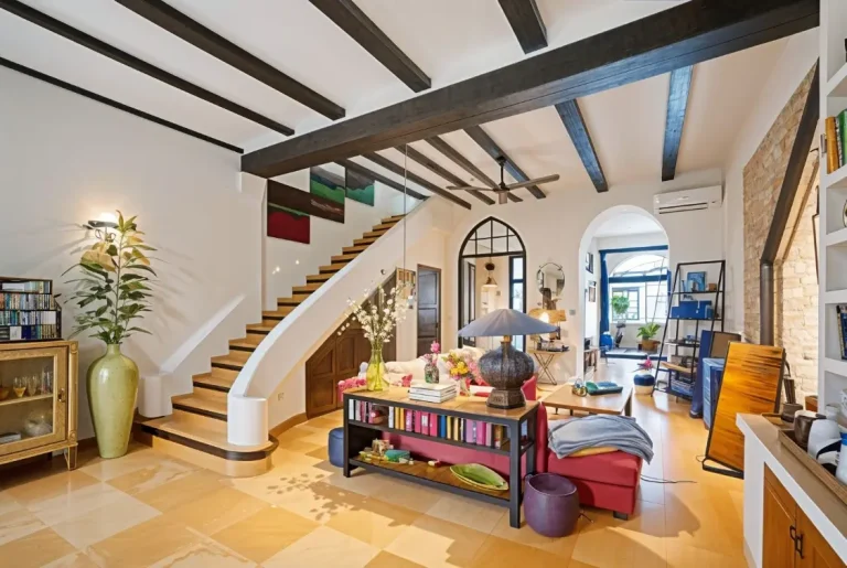 Exclusive house
